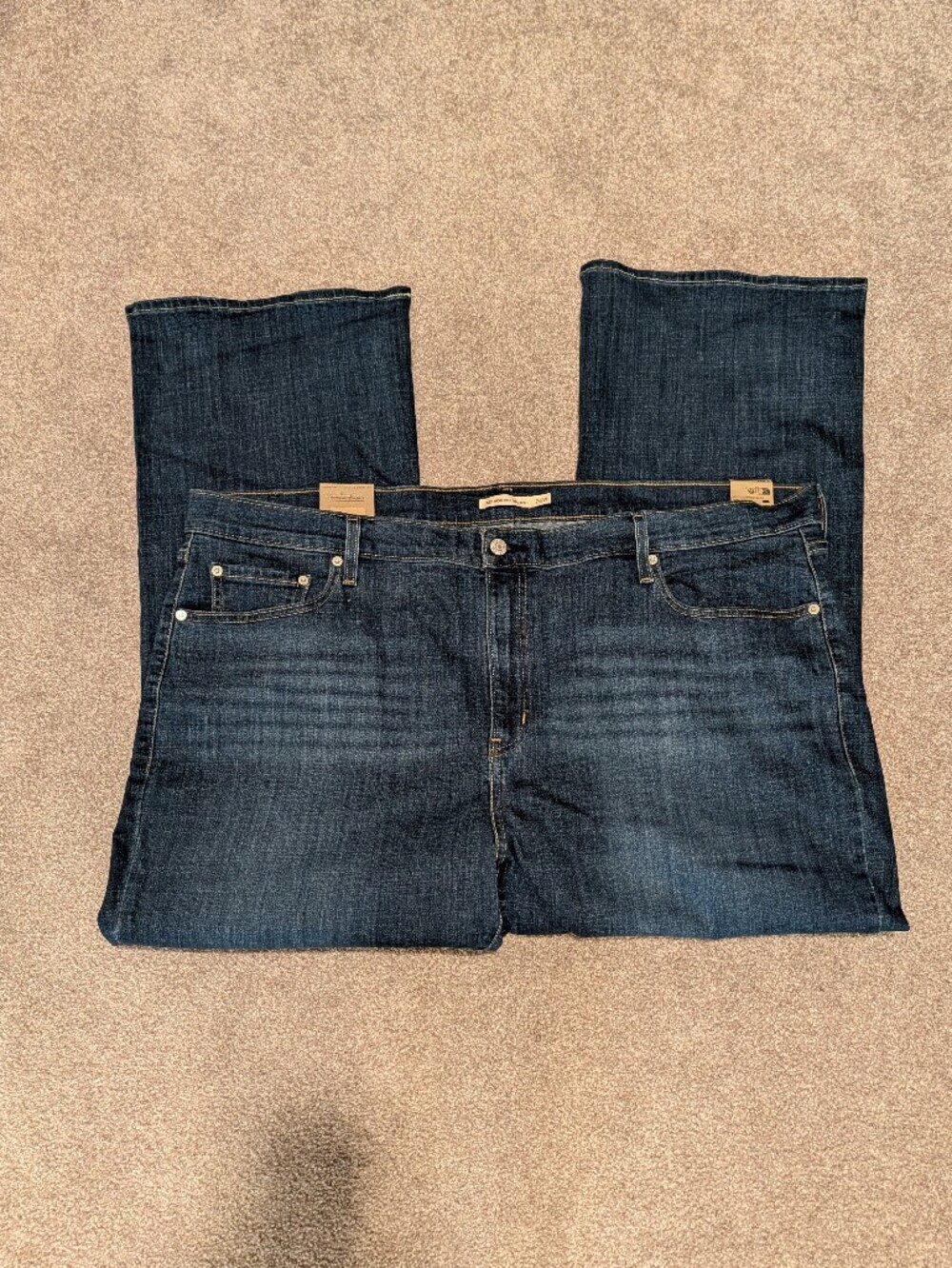 Levi's Women's 725 High Rise Boot cut Jean Size 26W Short NWT - Picture 5 of 7